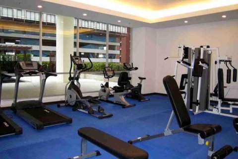 Condo in Bangkok, Thailand, 2 bedrooms № 183461 - photo 4
