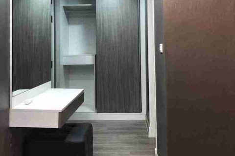 Condo in Bangkok, Thailand, 1 bedroom № 183466 - photo 6