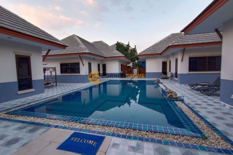 Studio in Pattaya, Thailand № 26236