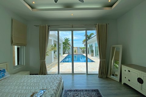 Villa in Hua Hin, Thailand 3 bedrooms № 168356 - photo 23