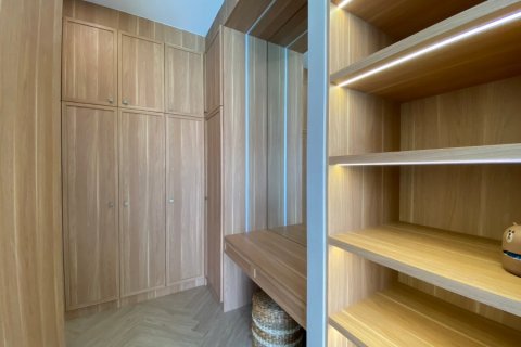 Villa in Hua Hin, Thailand 4 bedrooms № 168386 - photo 18