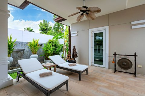 Villa in Hua Hin, Thailand 2 bedrooms № 168388 - photo 12