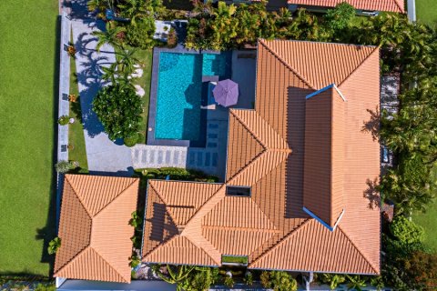 Villa in Hua Hin, Thailand 2 bedrooms № 168388 - photo 15