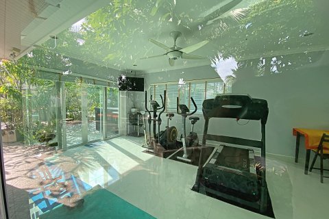 Villa in Hua Hin, Thailand 4 bedrooms № 168387 - photo 12