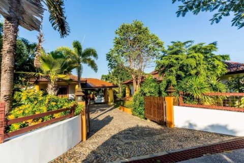 Villa à Hua Hin, Thaïlande 5 chambres № 168354 - photo 16