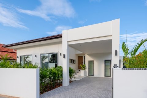 Villa in Hua Hin, Thailand 2 bedrooms № 168353 - photo 23