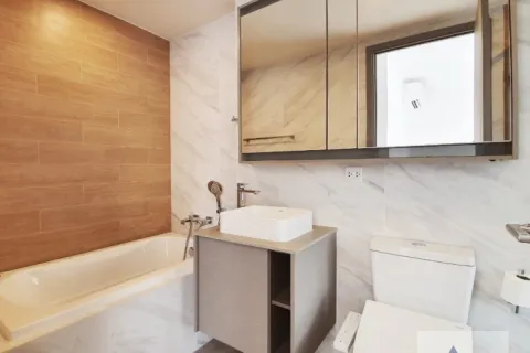 Condominio de 2 dormitorios en Watthana, Bangkok, Tailandia № 214585 - foto 8
