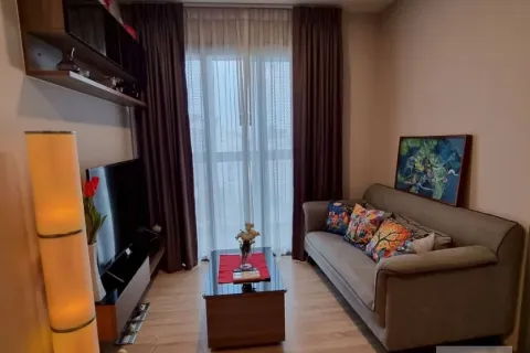Eigentumswohnung in Watthana, Bangkok, Thailand, 1 Schlafzimmer № 214587 - Foto 2