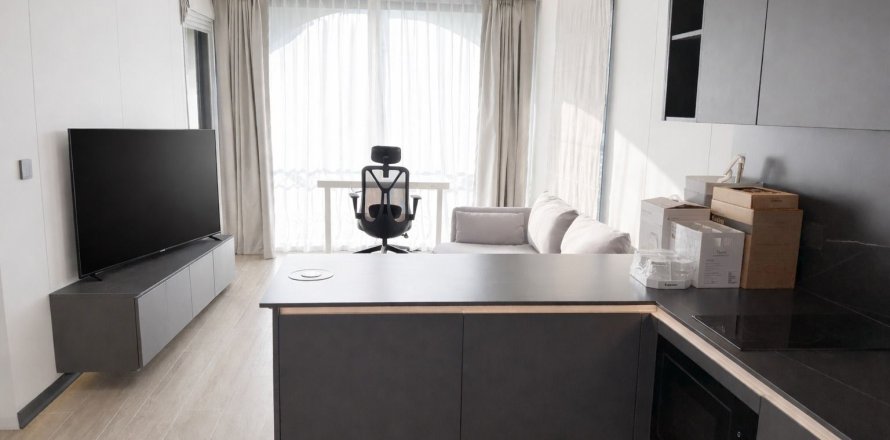 Studio in the Condo in Phuket, Thailand  № 162101