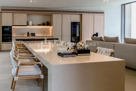 House in Phang Nga, Thailand 3 bedrooms № 170364 - photo 8