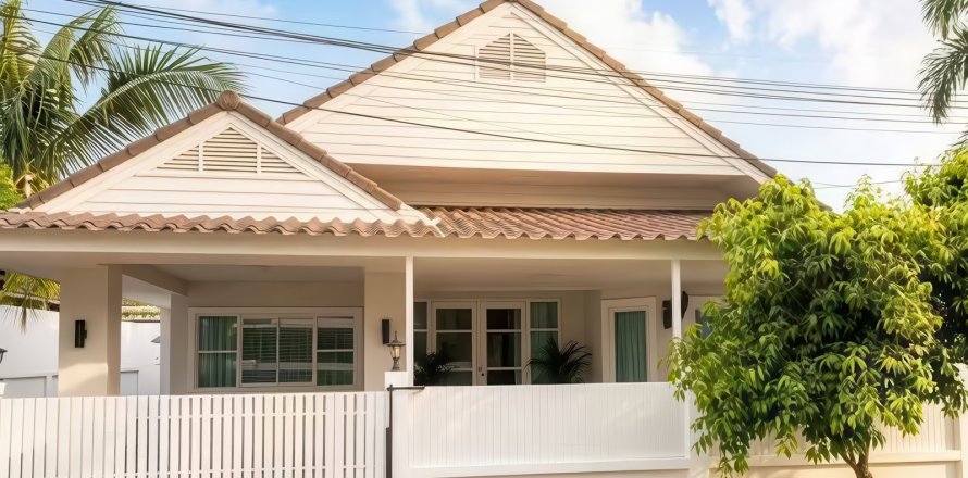 Дом в Паттайе, Таиланд с 4 комнатами  № 170368