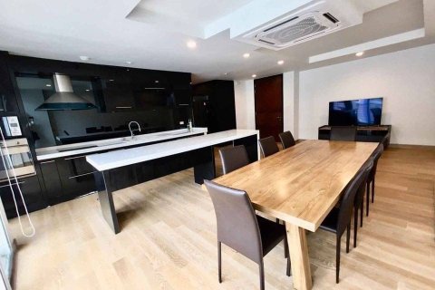 Condo à Watthana, Bangkok, Thaïlande, 4 chambres № 208484 - photo 8