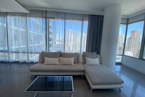 Condo à Pathum Wan, Bangkok, Thaïlande, 2 chambres № 208480 - photo 2