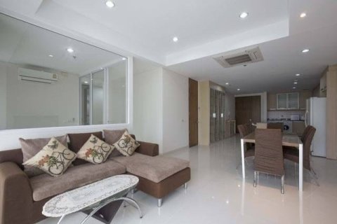 Condo à Khlong Toei, Bangkok, Thaïlande, 3 chambres  № 208482 - photo 3