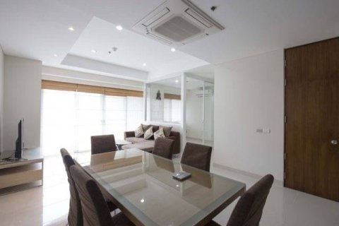 Condo à Khlong Toei, Bangkok, Thaïlande, 3 chambres  № 208482 - photo 2