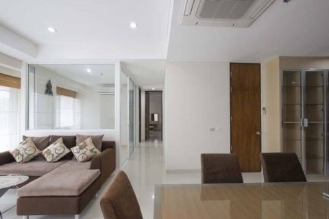 Condo à Khlong Toei, Bangkok, Thaïlande, 3 chambres  № 208482 - photo 4