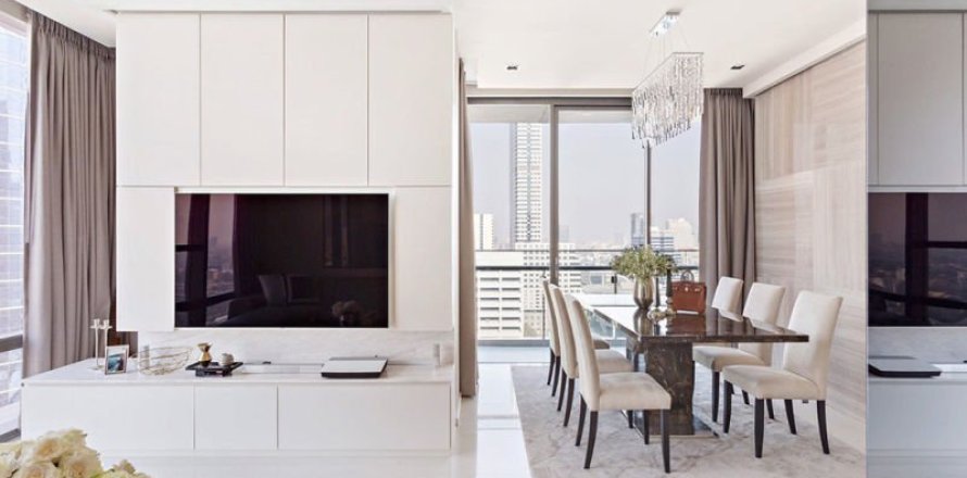 Condo à Bang Rak, Bangkok, Thaïlande, 2 chambres № 208483