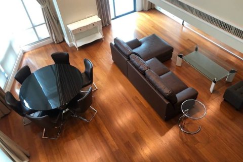 Condo in Watthana, Bangkok, Thailand, 3 bedrooms  № 208485