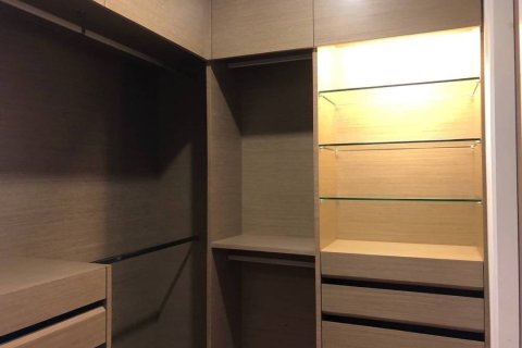 คอนโดมิเนียมในวัฒนา, กรุงเทพฯ, ประเทศไทย, 3 ห้องนอน № 208485 - รูปถ่าย 13