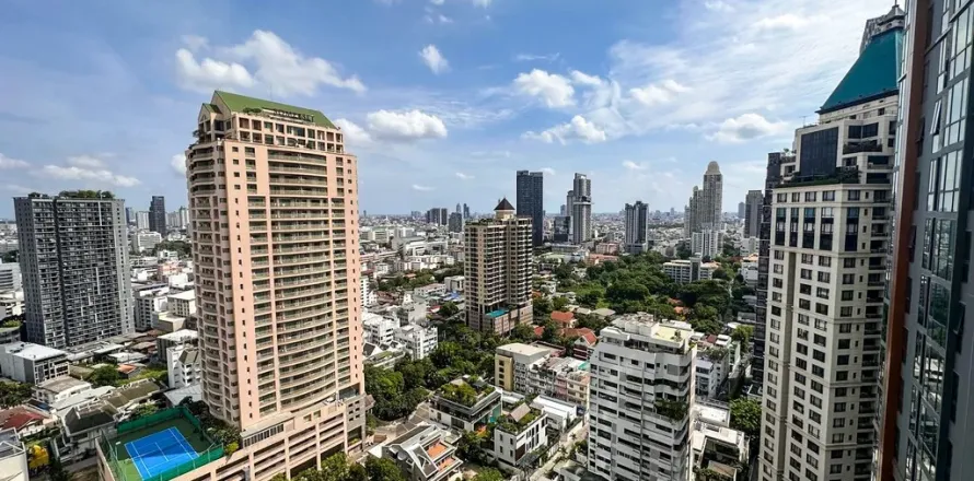 Studio dans le Condo à Sathon, Bangkok, Thaïlande № 150369
