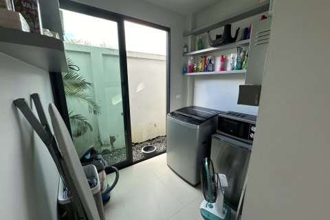 Villa in Phuket, Thailand 3 bedrooms № 150371 - photo 17