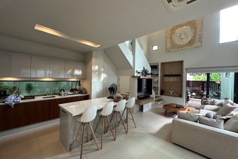 Villa in Phuket, Thailand 3 bedrooms № 150371 - photo 5