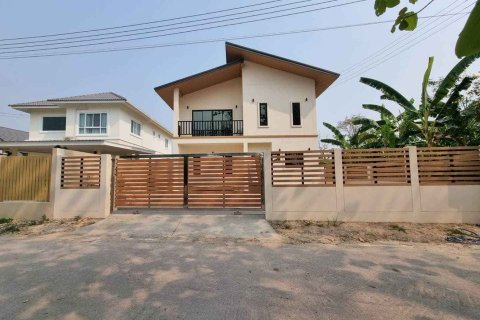 House in Chiang Mai, Thailand 4 bedrooms № 150372 - photo 22