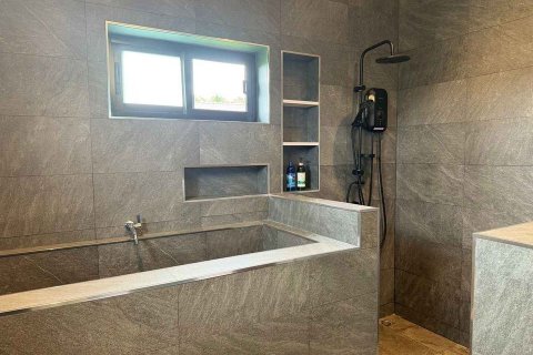 House in Chiang Mai, Thailand 4 bedrooms № 150372 - photo 13