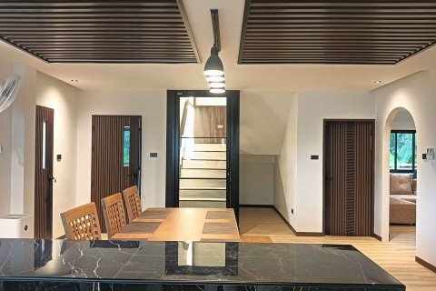 House in Chiang Mai, Thailand 4 bedrooms № 150372 - photo 7