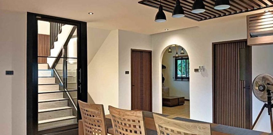 House in Chiang Mai, Thailand 4 bedrooms № 150372