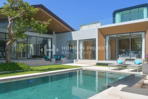 House in Phuket, Thailand 4 bedrooms № 209532