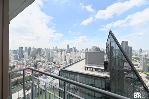 Condo in Bangkok, Thailand, 2 bedrooms  № 184937 - photo 4