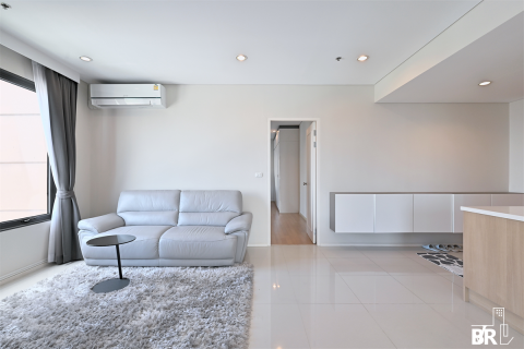 Condo in Bangkok, Thailand, 2 bedrooms  № 184937 - photo 2