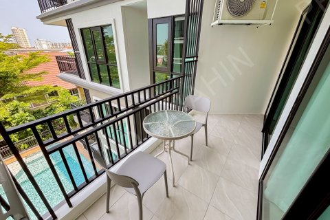 Apartment in Hua Hin, Thailand 2 bedrooms № 194851 - photo 6