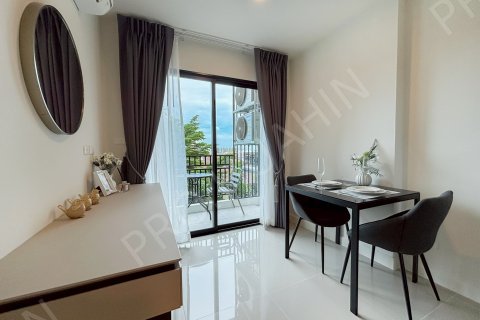Apartment in Hua Hin, Thailand 2 bedrooms № 194851 - photo 12