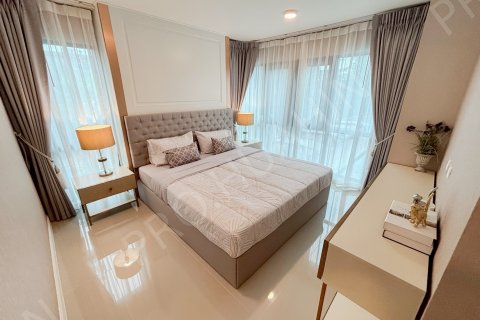 Apartment in Hua Hin, Thailand 2 bedrooms № 194853 - photo 19