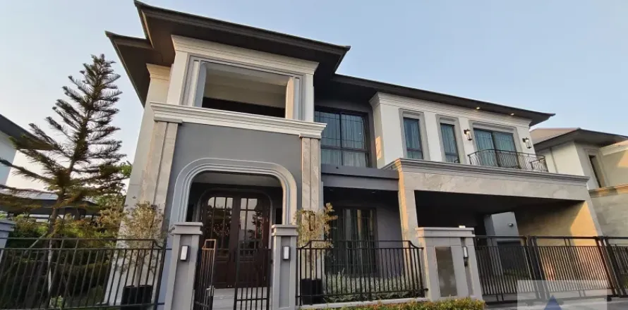 Haus in Samut Prakan, Thailand 3 Schlafzimmer № 216890