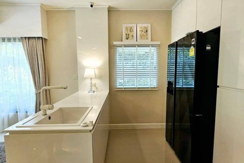 Haus in Prawet, Bangkok, Thailand 4 Schlafzimmer № 216889 - Foto 12