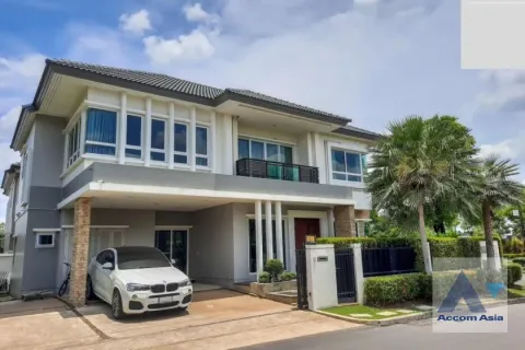 House in Saphan Sung, Bangkok, Thailand 4 bedrooms № 216891