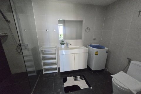 Condo in Pattaya, Thailand, 1 bedroom  № 135118 - photo 15