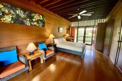 House in Ko Samui, Thailand 4 bedrooms № 135120 - photo 13