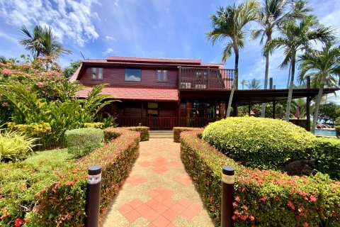 House in Ko Samui, Thailand 4 bedrooms № 135120 - photo 6