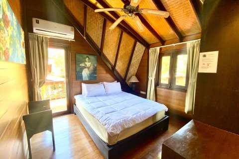 House in Ko Samui, Thailand 4 bedrooms № 135120 - photo 17