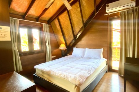 House in Ko Samui, Thailand 4 bedrooms № 135120 - photo 18