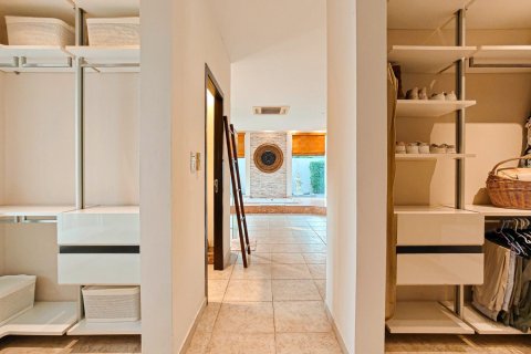 Maison à Pattaya, Thaïlande 6 chambres № 171768 - photo 23