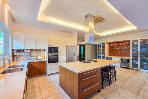 Maison à Pattaya, Thaïlande 6 chambres № 171768 - photo 18