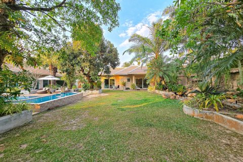 Maison à Pattaya, Thaïlande 6 chambres № 171768 - photo 15