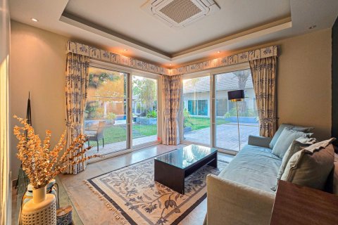 Maison à Pattaya, Thaïlande 6 chambres № 171768 - photo 9