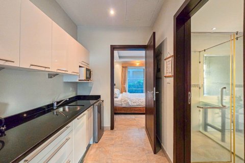 Maison à Pattaya, Thaïlande 6 chambres № 171768 - photo 10