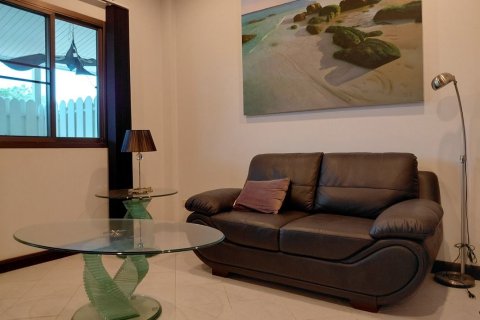 Townhouse in Hua Hin, Thailand 3 bedrooms № 171770 - photo 28